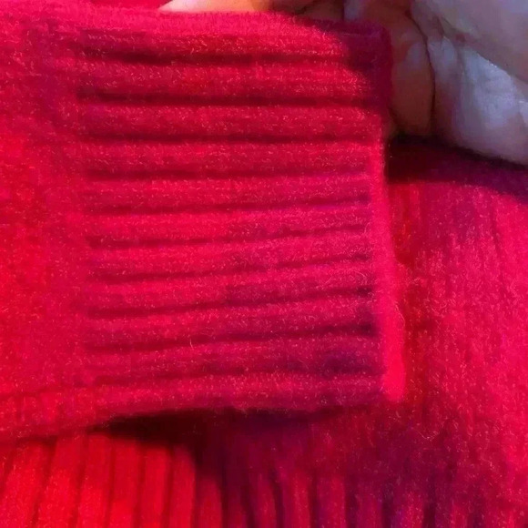 NEW RE/DONE 60s Slim Red Turtle Neck Sweater Large - Picture 7 of 9